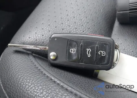 2016 Volkswagen Tiguan S из США, поврежденный, VIN WVGBV7AXXGW066251